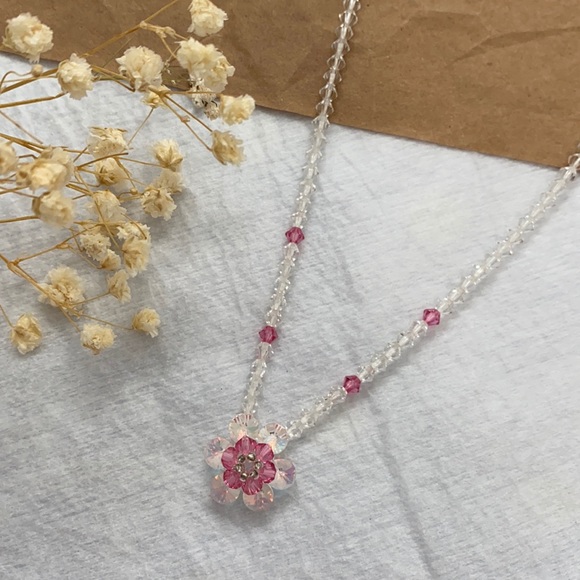 Beaded Crystal Flower Necklace - Picture 2 of 4
